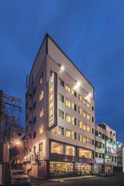ダー シー ホテル 花蓮市 エクステリア 写真